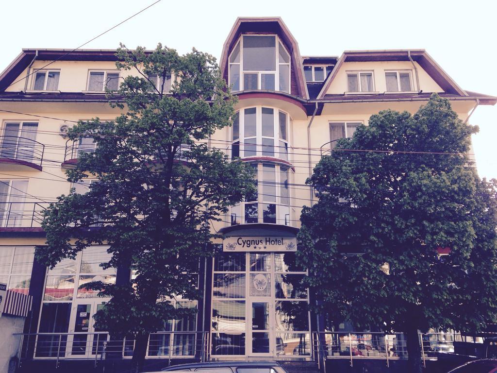 Hotel Cygnus Тулча Екстериор снимка